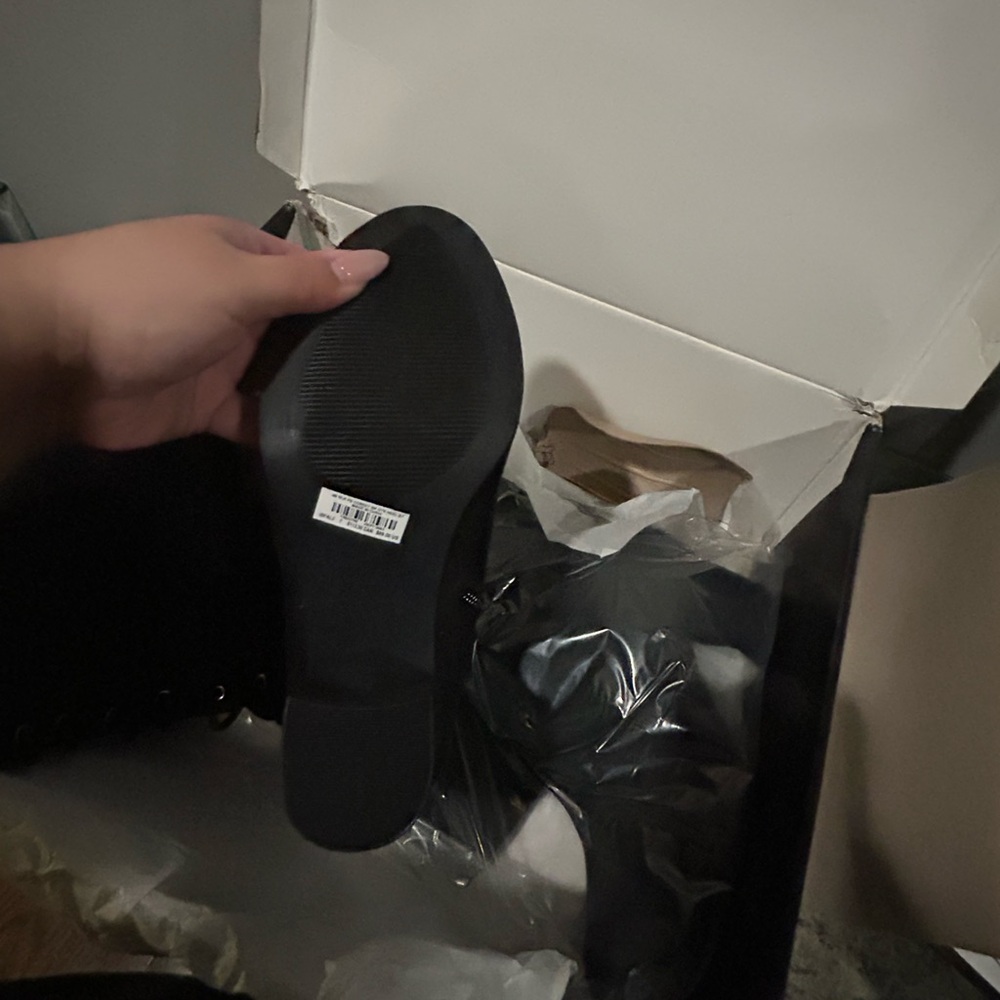 Torrid - Picture 2 of 2